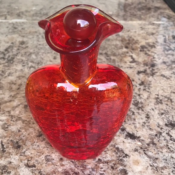 None Other - Red Shattered look Very Pretty Heart Glassware